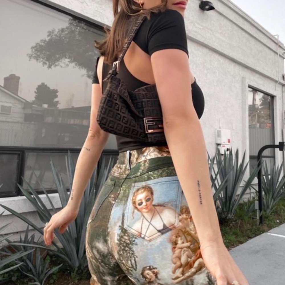 CURRENT MOOD
Renaissance High Waist Jeans